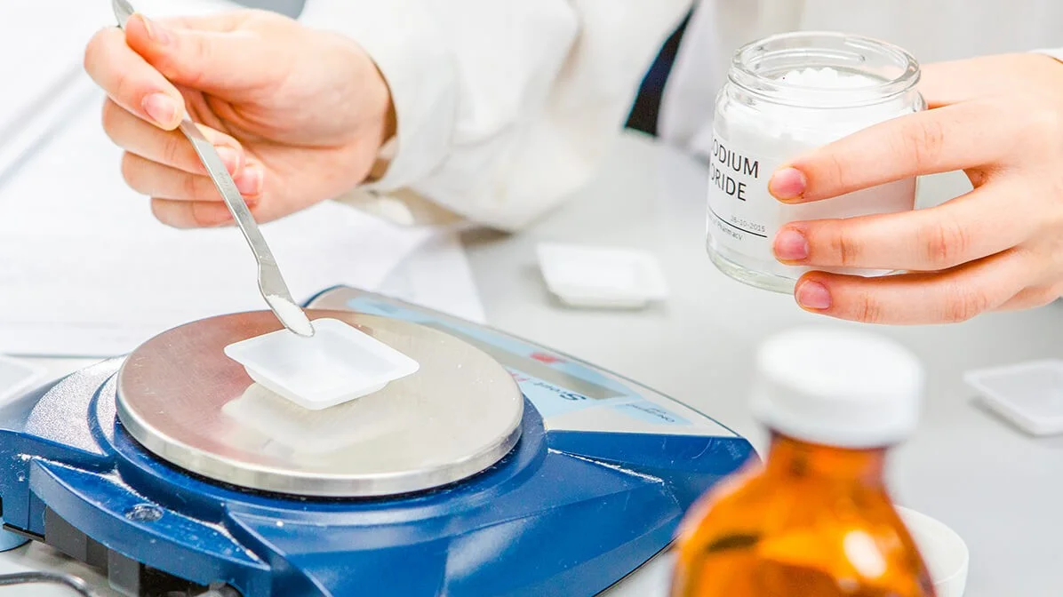 دورة التركيبات التجميلية